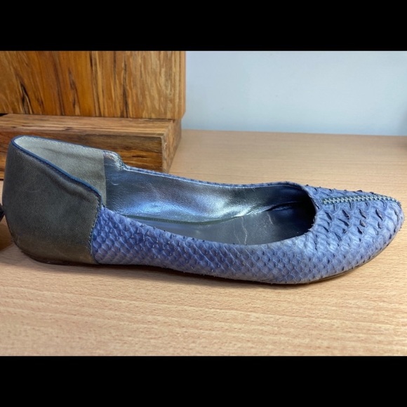 Botkier Blue Snakeskin leather zipper flats 7.5, 8 - Picture 7 of 8